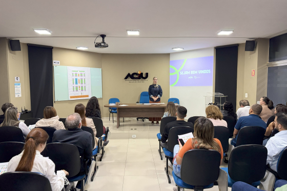 Aciu faz o lançamento do  Mega Outlet Umuarama