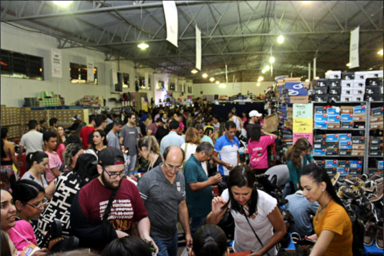 Com super descontos, Feira Ponta de Estoque começa nesta quinta