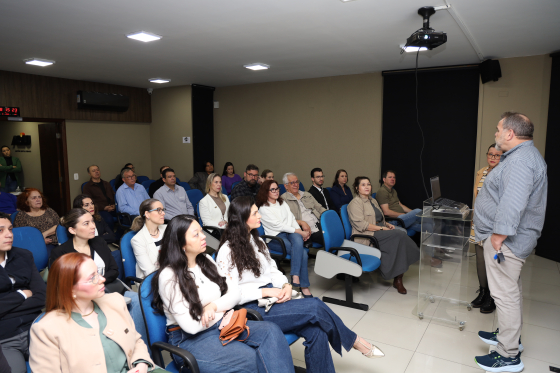 Sestram faz apresentação para comerciantes na Aciu