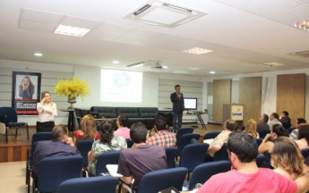 Palestra "De Olho no Mercado"