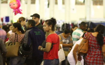 FEIRA PONTA DE ESTOQUE 2018