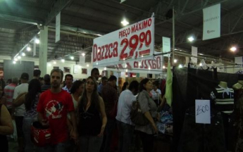 37 Feira Ponta de Estoque