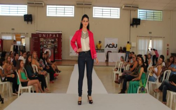 1º Fashion Day - Umuarama Mostra Moda