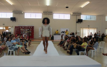 1º Fashion Day - Umuarama Mostra Moda