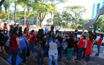 PALESTRA - Como os clientes pensam e consomem hoje em dia?