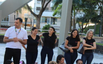 PALESTRA - Como os clientes pensam e consomem hoje em dia?