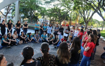 PALESTRA - Como os clientes pensam e consomem hoje em dia?