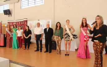 1º Fashion Day - Umuarama Mostra Moda