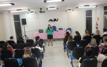 Curso de Automaquiagem Mary Kay