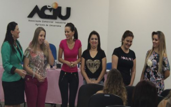 Curso de Automaquiagem Mary Kay