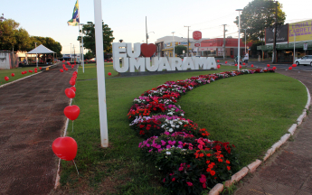 Ação especial do Dia dos Namorados - Praça Miguel Rossafa