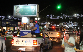 Desfile de caminhões de indústrias - Natal