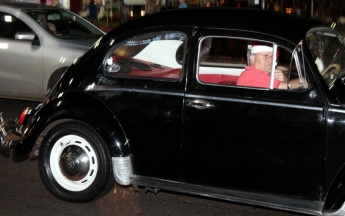 Desfile de Carros Antigos