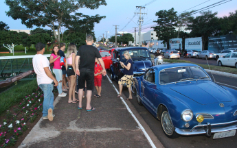 Desfile de carros antigos - Natal