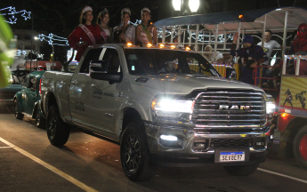 Desfile de carros antigos - Natal