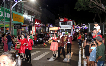 Desfile de chegada do Papai Noel