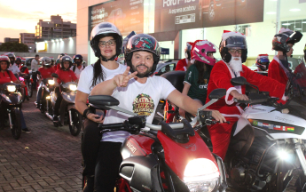 Desfile Papais Noéis Motociclistas