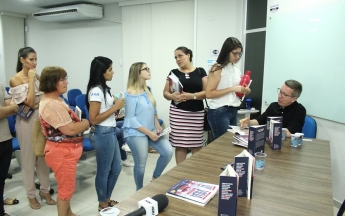 Lançamento do livro Salve sua Vida, com Marçal Siqueira