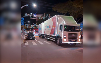 Natal de Luz - Desfile de Caminhões da Indústria