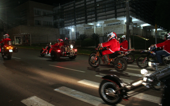 Natal de Luz - Desfile de Papais-Noéis Motociclistas