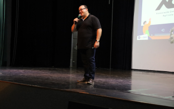 Palestra "Show de atendimentos e vendas" - Itamar Ribeiro