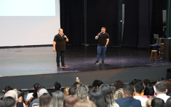 Palestra "Show de atendimentos e vendas" - Itamar Ribeiro